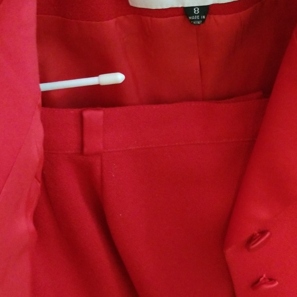 Albert Nipon Suit - image 4